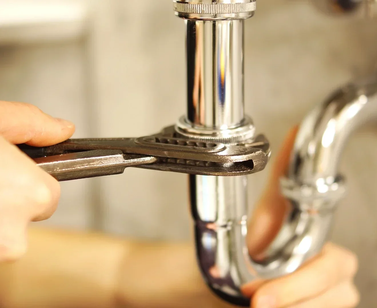 entretitne regulier plomberie LC Plomberie Pontivy